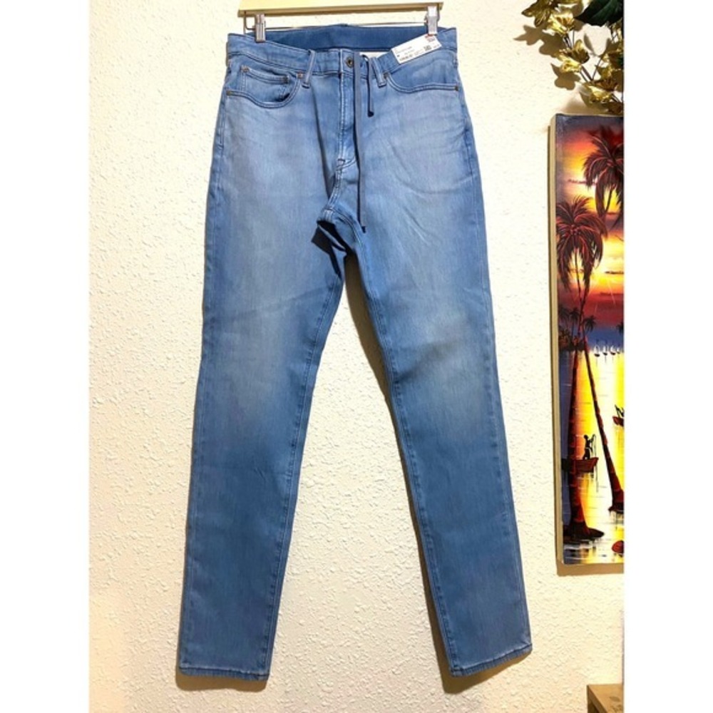 Uniqlo EZY Ultra Stretch Jeans Mens Medium Light Blue Slim Tapered 463973 NWT